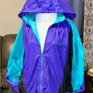 Vintage 90’s Nike Purple and Teal Hooded Windbreaker